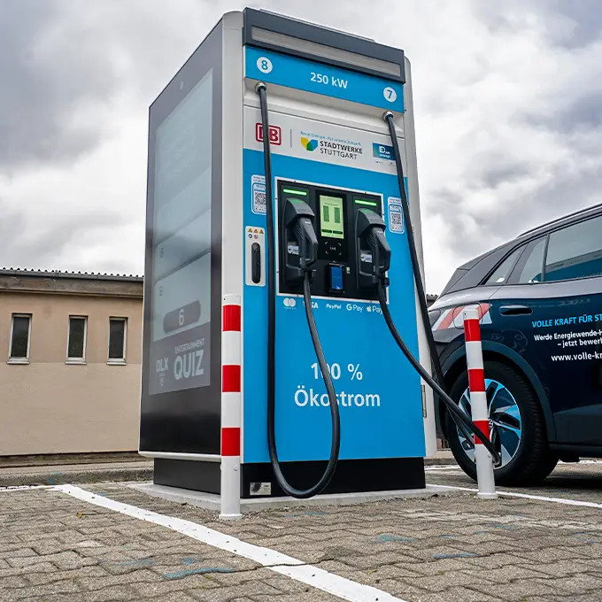 chargepost_sws_Zuffenhausen_Ladehub_680x680px_rgb_72dpi.webp