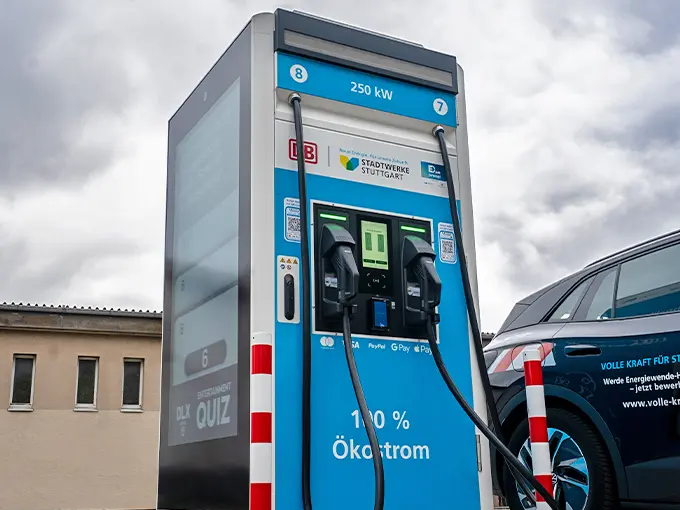 chargepost_sws_Zuffenhausen_Ladehub_680x680px_rgb_72dpi.webp